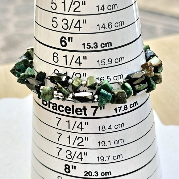 SET!  Aventurine Necklace with Spiral Wire Wrap Gemstone Bracelet  SET! - Picture 14 of 15